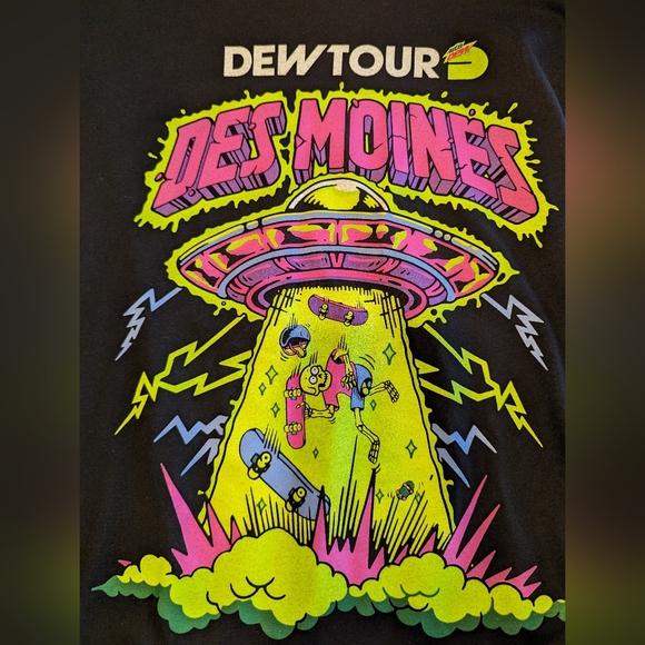 Mtn Dew Tour Skateboard top - Picture 5 of 12